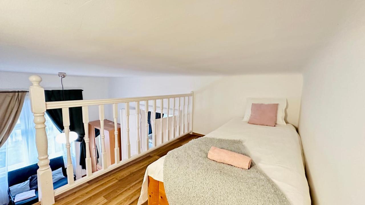 Jozsef 18 Apartment - 5 Mins To New York Cafe Budapest Ngoại thất bức ảnh